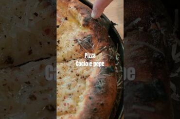 Cacio e pepe pizza #italian #food #pizza #weekend #easyrecipes