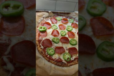 Recipe: Gimme Delicious (see comments) 🙌 #easyrecipe  #homemadepizza #ketorecipes #pizzarecipe