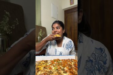 💥✨Big Big 6 in 1 Pizza 💥| That smokin Thing #food #foodie #pizza #csk #party #friends #chennaifood