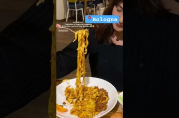 Your perfect day at Bologna,Italy.food capital+just as amazing locations and the best gelato ofcours