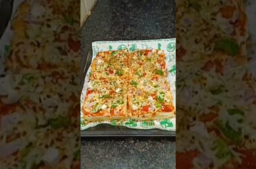 Bread Pizza 🍕#breadpizza #pizza #food #foodie #funny #comedy #youtubeshorts