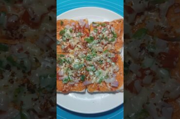 Restaurant style bread pizza at home/#food #recipe #subscribe #cooking