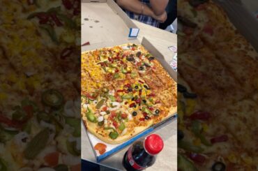 Big Big 6-in-1 Pizza 🍕 #dominospizza #pizza #food #foodlover #foodie