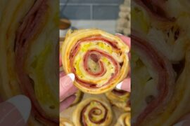viral italian pinwheels recipe 😋 #recipe #cooking #snacks #shorts #easyrecipe #food #snack #viral