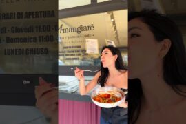 Pranzo all’aperto a Pomigliano d’Arco 🍝 #foodlovers #italianfood #lunchtime #outdoordining #food