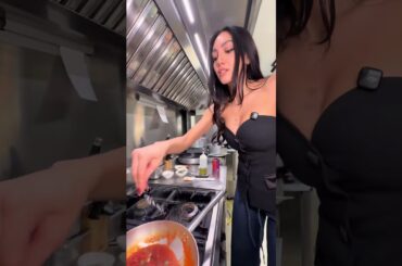 Scarpariello Autentico a Pomigliano 🇮🇹 🍝  #pizza #cucinafacile #cannoli #food #cannolirecipe