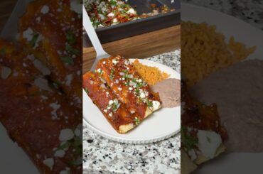 #ad Brisket Queso Enchiladas with @HEB Brisket Queso #heb