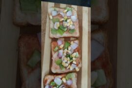 bread pizza 🍕#youtubeshorts #viral #cooking #trending #viratkohli