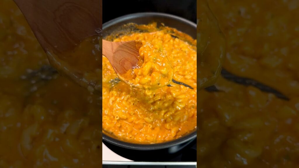 cheesy macaroni recipe! Quick & Easy #shorts