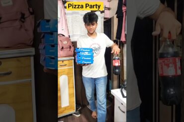 Aaj Hamne Pizza Party Ki #youtubeshorts #viralvideo #trendingshorts#ytshorts