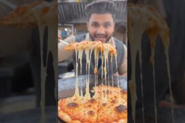 🍕 Giant Pizza Wala Twist Dekha Kya? 😱 | Real Cooking Magic Trick 🔥 #shorts