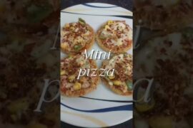 #viral 10-Minute Mini Pizza Recipe👍#shorts #trending#food #recipe#cooking#easyrecipe  #youtubeshorts