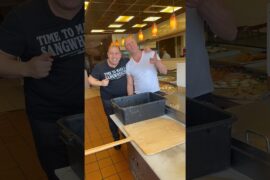 Time to make à pizza 😁🤌🏻 Larosa’s pizza in Long Island #love #food #foodie #pizza #youtube