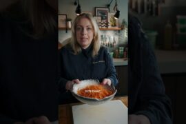 (Anzeige) Möhrensalat mit Feta & Pistazie #shorts