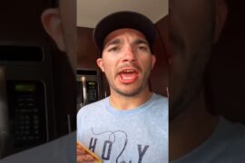 Let’s deep fry lasagna! 😂 #shorts #foodie