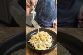 Creamy Parmesan Fettuccine Pasta #easymeals