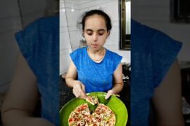 Chandani raat mein goli chala gaya 💓💓 | Pizza Recipe 😋✨🔥 #shorts #cooking #explorepage