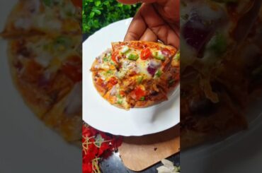 Healthy Pizza 🍕😋 Recipe #youtubeshorts  #food #recipe #recipeshorts #shortvideo