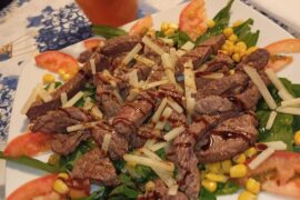 La mia tagliata con rucola ,mais e pomodoro[ home made]