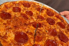 Homemade south shore bar pizza 🍕