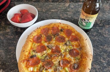 Discovered the wonders of homemade pizza