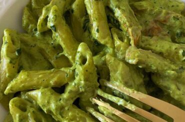 Creamy avocado pasta 🥑🍽️