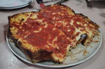 Loui’s, the original Detroit style pizza
