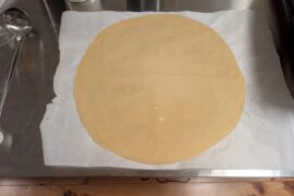 Chicago-style thin crust - Shrimp, red onion, kalamata olive, and feta