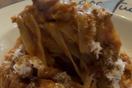 Mama Mia Yummy Bolognese