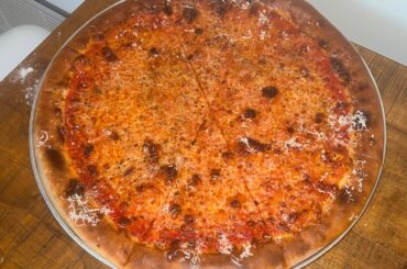 I made a three hour dough, NY style pizza for lunch today