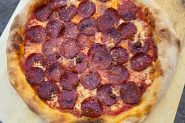 Pepperoni & Bianco's Pizza Rosa