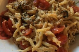 Hearts of palm pasta with smoked herbed oysters and lemon garlic pesto