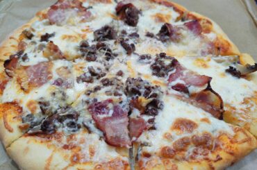 Today I made pizza with ground beef and bacon.