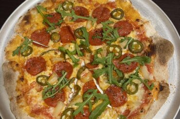 I made a pepperoni tonight at home. (With biga)