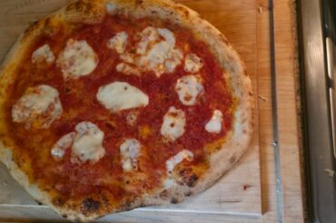 First pizzas in Gozney arc xl