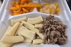 Haha police officer me arrested an angry italian man...this is the pasta bolognese he got for lunch in the jail haha mangia statu zit i said to him