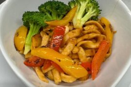 Made fresh tagliatelle at home… both versions came out so good