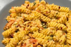 Creamy baked [Feta & Salmon Pasta] with spinach and roasted tomatoes (30 min dinner)