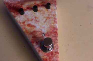 Pizza Guitar Pedal