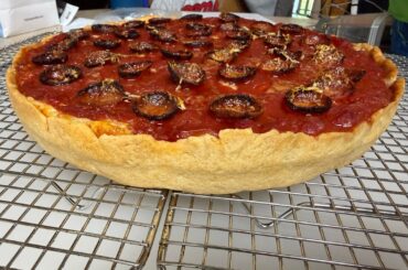 Second attempt at deep dish. Much better! But could still use some work.