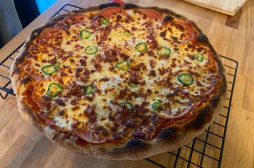 I made my kid a pizza.