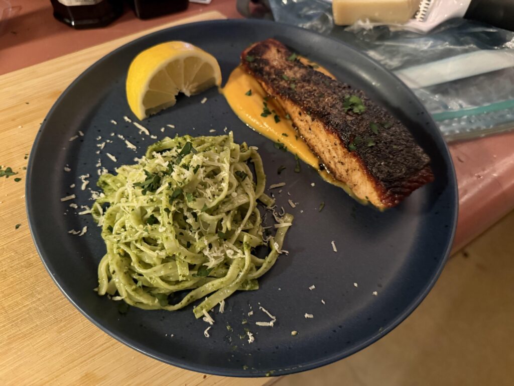 [Homemade] Pan Seared Salmon over Sweet Potato Puree with Spicy Pesto Linguine