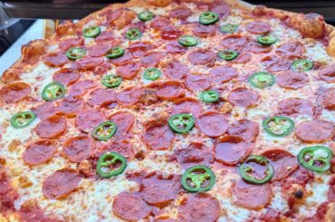 20" Pepperoni and Jalapeno