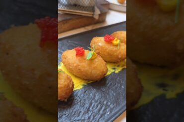 Dinner served! 🍋🔥#italianfood  #KatAndJanusCravings #FoodReview #foodshorts #foodie #foodvlog