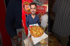 मात्र 99/-रू में Bahubali Maharaja Pizza 😱❤️🔥#shorts #india #food #youtubeshorts #trendingshorts