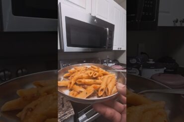 Red Sauce Pasta Recipe | Easy Pasta Recipe at Home #foodshorts #tastyrecipes #foodie