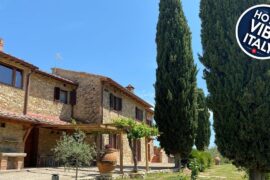 Tenuta Sovestro - Agriturismo e winery | San Gimignano, Italy | Hotel Review 🏩