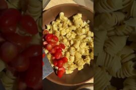 Easy Pesto Pasta Salad Recipe - Quick & Delicious