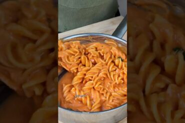 LA PASTA DEL CARDINALE: un piatto dimenticato degli anni 80! #pasta #cardinale #cucinare #ricette
