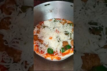 Ghar Par Pizza Banaya 😱 Itna Easy? 🍕🔥#food #cooking #minivlog #foodie #lovesong #bhojpurisong May 5